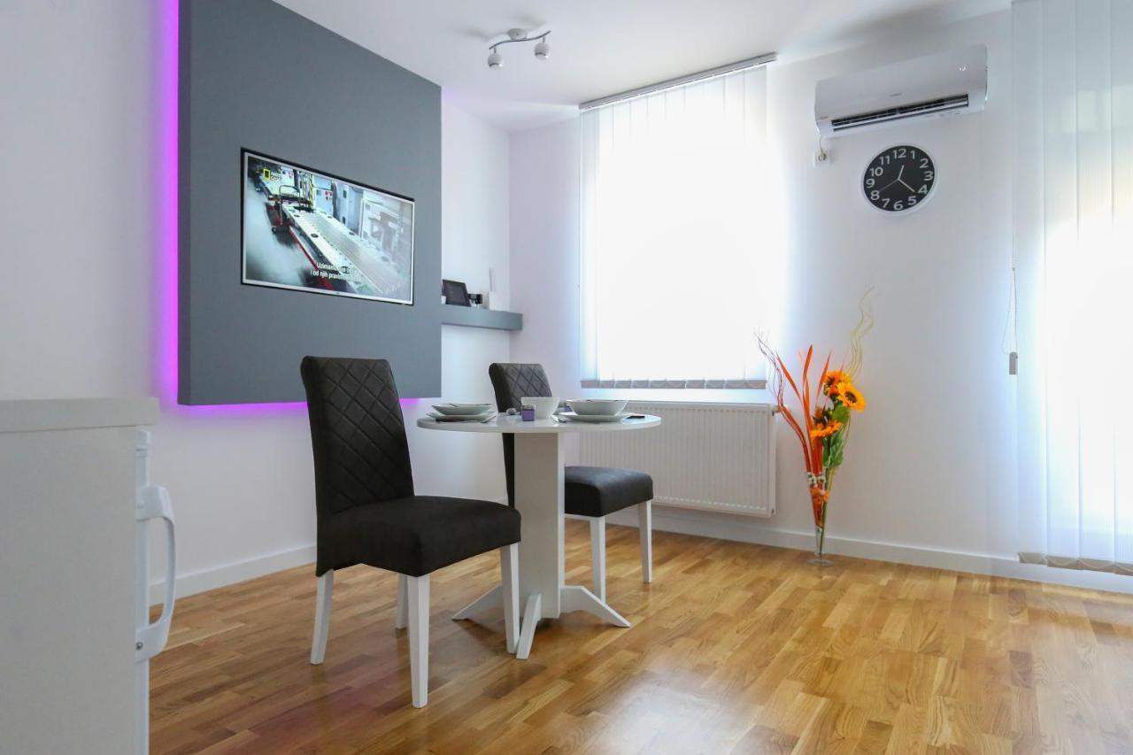 Manirosi 3 Apartman Subotica Exterior foto