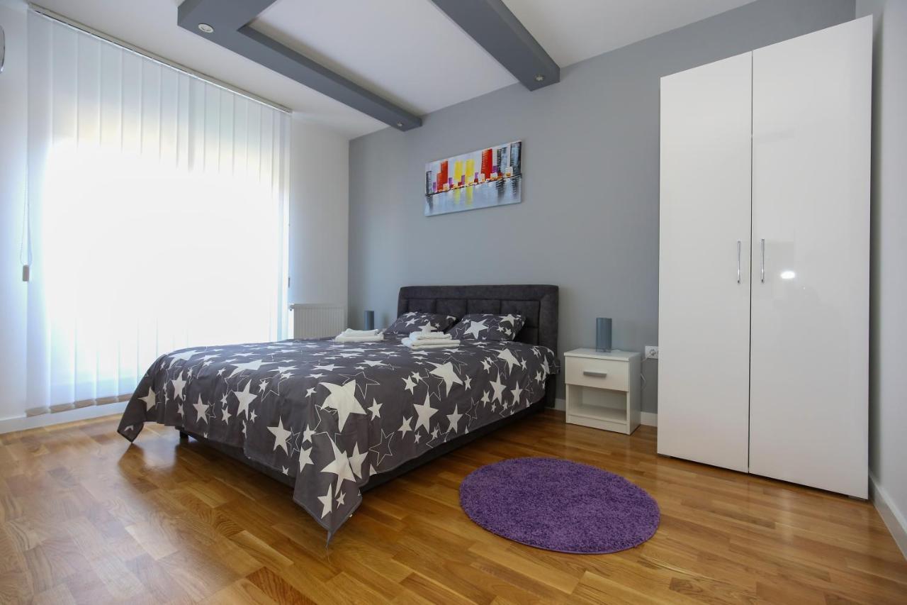 Manirosi 3 Apartman Subotica Exterior foto